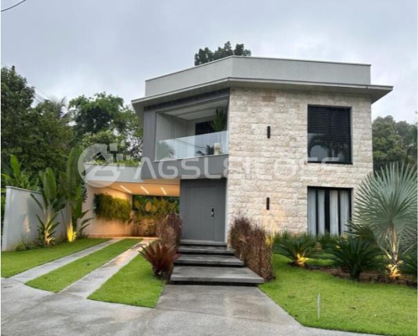 Foto de Imóvel Residencial com 338,64m² A.C.