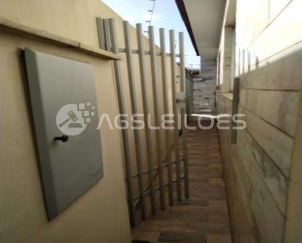 Foto de NUA PROPRIEDADE - Imóvel Residencial com 100,90m² A.C., 120,00m² A.T.