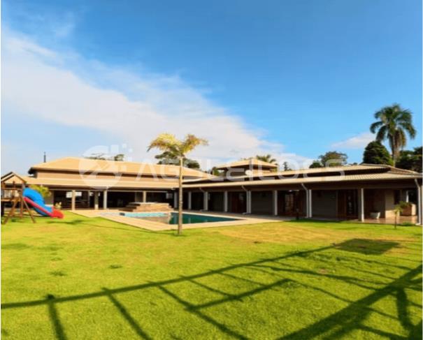 Foto de Chácara com 3.530,00m² A.T. 