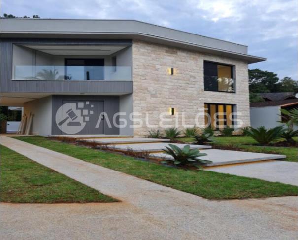 Foto de Imóvel Residencial com 338,64m² A.C.
