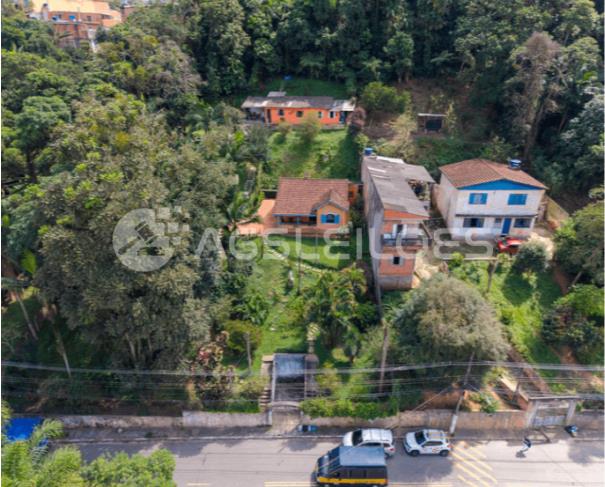 Foto de Área para incorporação com 4.315,00m² A.T.
