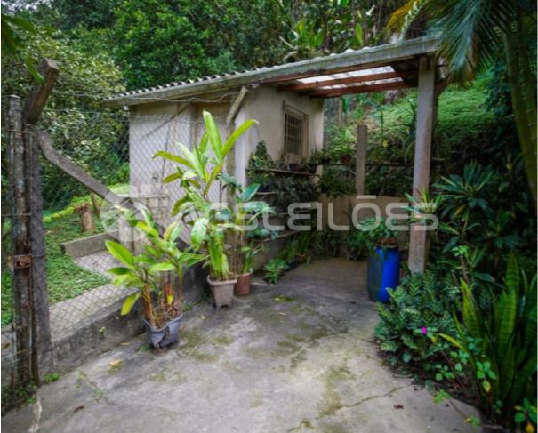 Foto de Área para incorporação com 4.315,00m² A.T.
