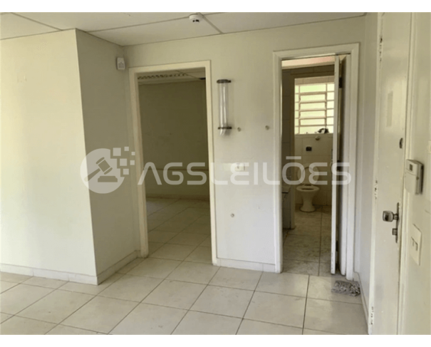 Foto de Conjunto com 56,85m² A.P. e 18,86m² A.C.