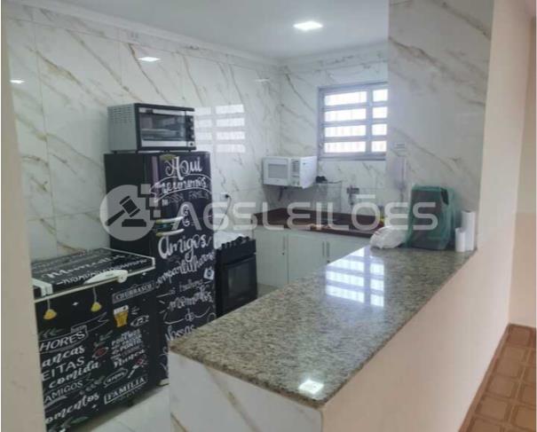 Foto de DIREITOS POSSESSÓRIOS - Apartamento com 119,62m² A.P., 209,49m² A.T.