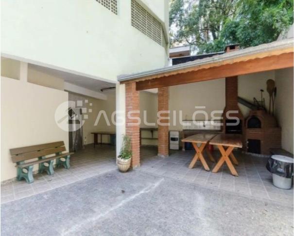 Foto de Apartamento com 102,325m² A.P., 165,031m² A.T.