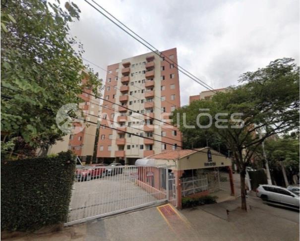 Apartamento com  71,600m² A.P., 117,926m² A.T.Lotes Residenciais