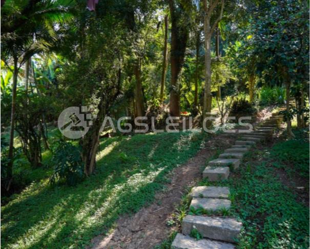 Foto de Área para incorporação com 4.315,00m² A.T.