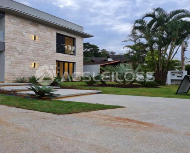 Foto de Imóvel Residencial com 338,64m² A.C.