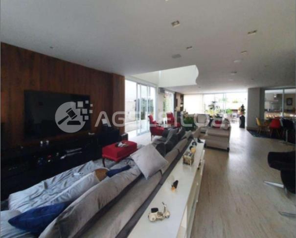 Foto de DIREITOS AQUISITIVOS - Casa 500,180m² A.P., 839,001m² A.T.