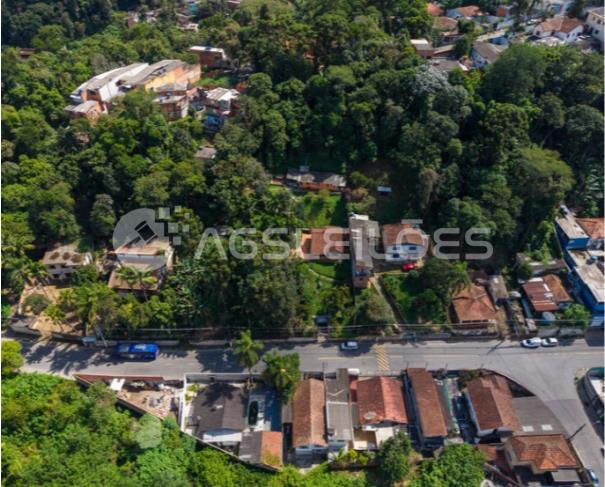 Foto de Área para incorporação com 4.315,00m² A.T.