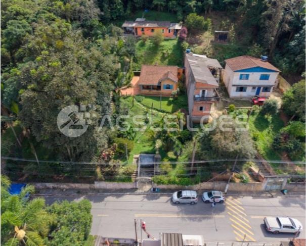 Foto de Área para incorporação com 4.315,00m² A.T.