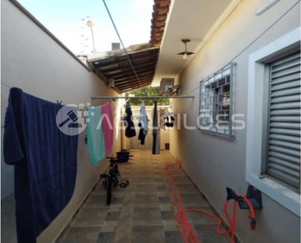 Foto de NUA PROPRIEDADE - Imóvel Residencial com 100,90m² A.C., 120,00m² A.T.
