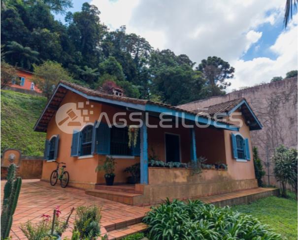 Foto de Área para incorporação com 4.315,00m² A.T.