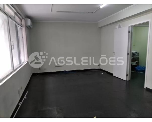 Foto de Conjunto comercial na Sé/SP 80,930m² A.P.