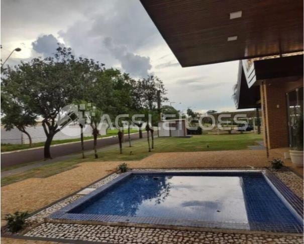 Foto de Terreno com 994,36m² A.P., 1.313,81481m² A.T.