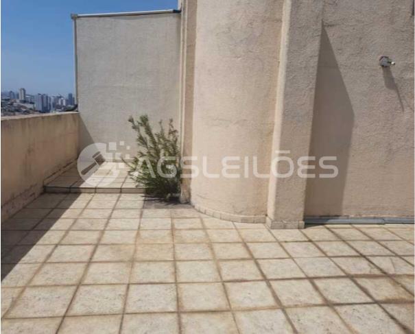 Foto de DIREITOS POSSESSÓRIOS - Apartamento com 119,62m² A.P., 209,49m² A.T.