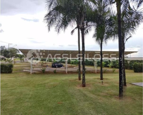 Foto de Terreno com 994,36m² A.P., 1.313,81481m² A.T.