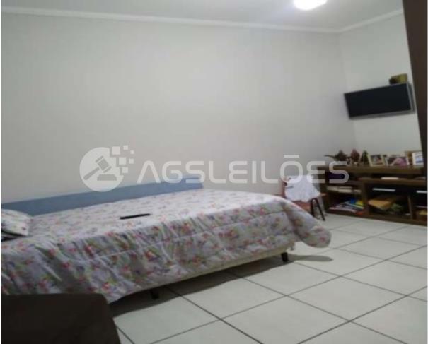 Foto de NUA PROPRIEDADE - Imóvel Residencial com 100,90m² A.C., 120,00m² A.T.