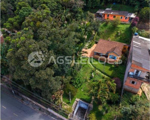 Foto de Área para incorporação com 4.315,00m² A.T.
