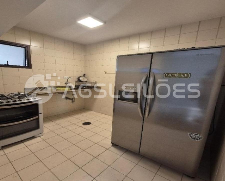 Apartamento com 182,00m² A.U., 375,13m² A.T. e 4 Vagas SÃO PAULO/SP - ÁGUA FRIA - APTO. 182,00m² A.U., 375,13m² A.T, localizado em São Paulo - SP