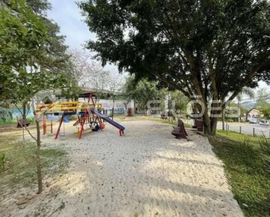 Imóvel Residencial com 396,69m² A.C IMÓVEL RESIDENCIAL 396,69m² A.C. - GRANJA VIANNA - COTIA/SP, localizado em Cotia - SP, bairro Granja Vianna
