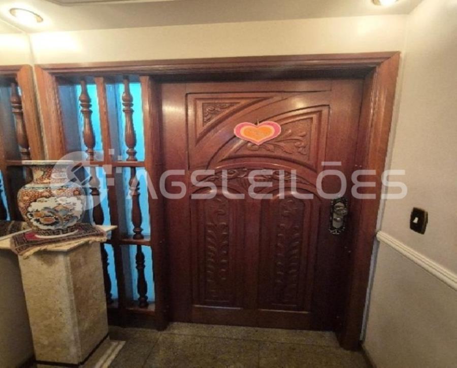 Apartamento com 182,00m² A.U., 375,13m² A.T. e 4 Vagas SÃO PAULO/SP - ÁGUA FRIA - APTO. 182,00m² A.U., 375,13m² A.T, localizado em São Paulo - SP