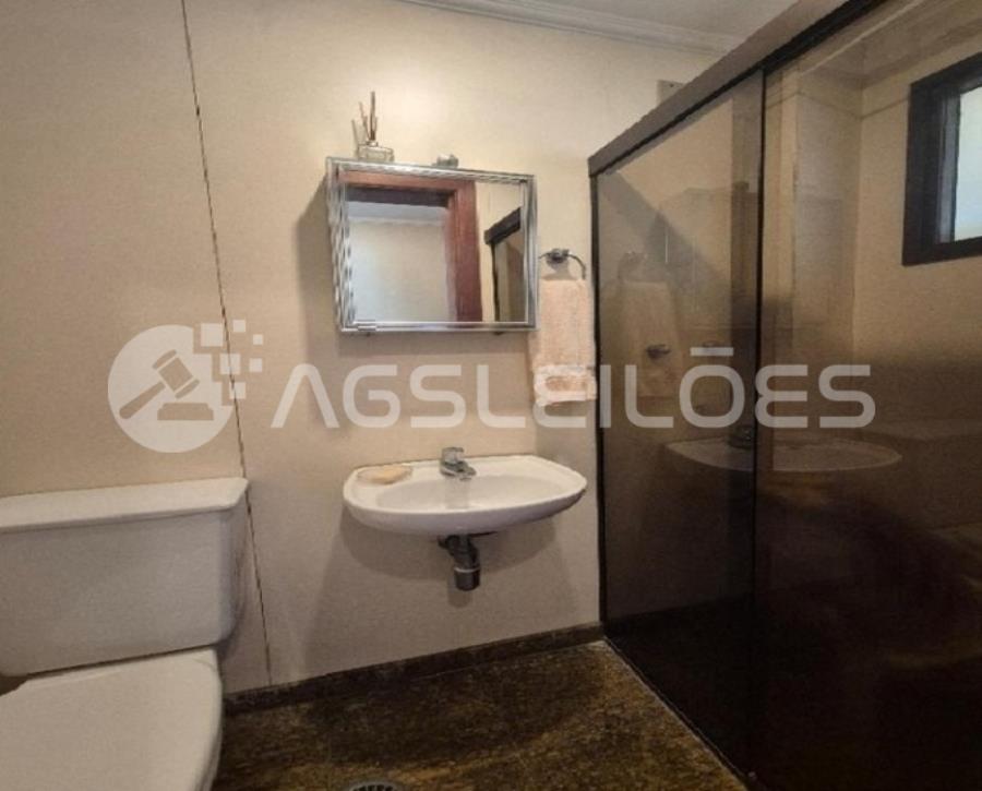 Apartamento com 182,00m² A.U., 375,13m² A.T. e 4 Vagas SÃO PAULO/SP - ÁGUA FRIA - APTO. 182,00m² A.U., 375,13m² A.T, localizado em São Paulo - SP