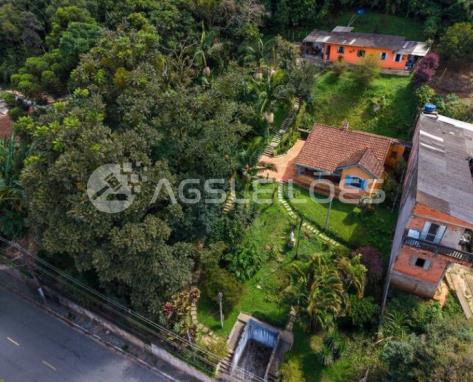 Área para incorporação com 4.315,00m² A.T